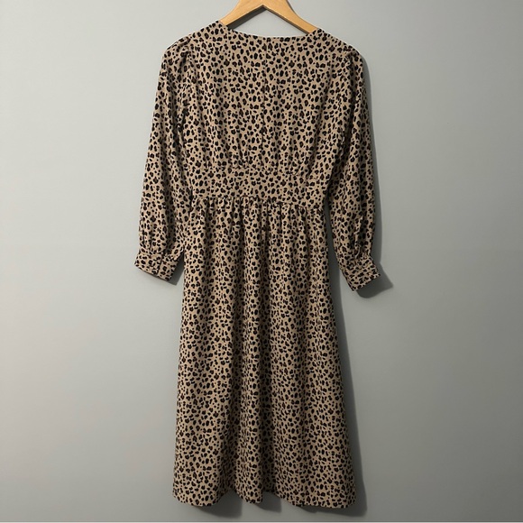 J.Crew Leopard Print Midi Dress Size 00 V-Neck Long Sleeve Quiet Luxury NWT - Picture 5 of 16